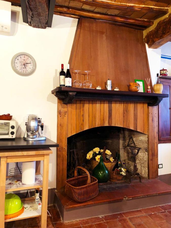 Le Casette Di Civitella- La Casa Di Rolando E Gina Apartment Civitella Del Lago Luaran gambar