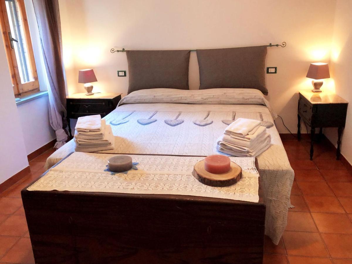 Le Casette Di Civitella- La Casa Di Rolando E Gina Apartment Civitella Del Lago Luaran gambar